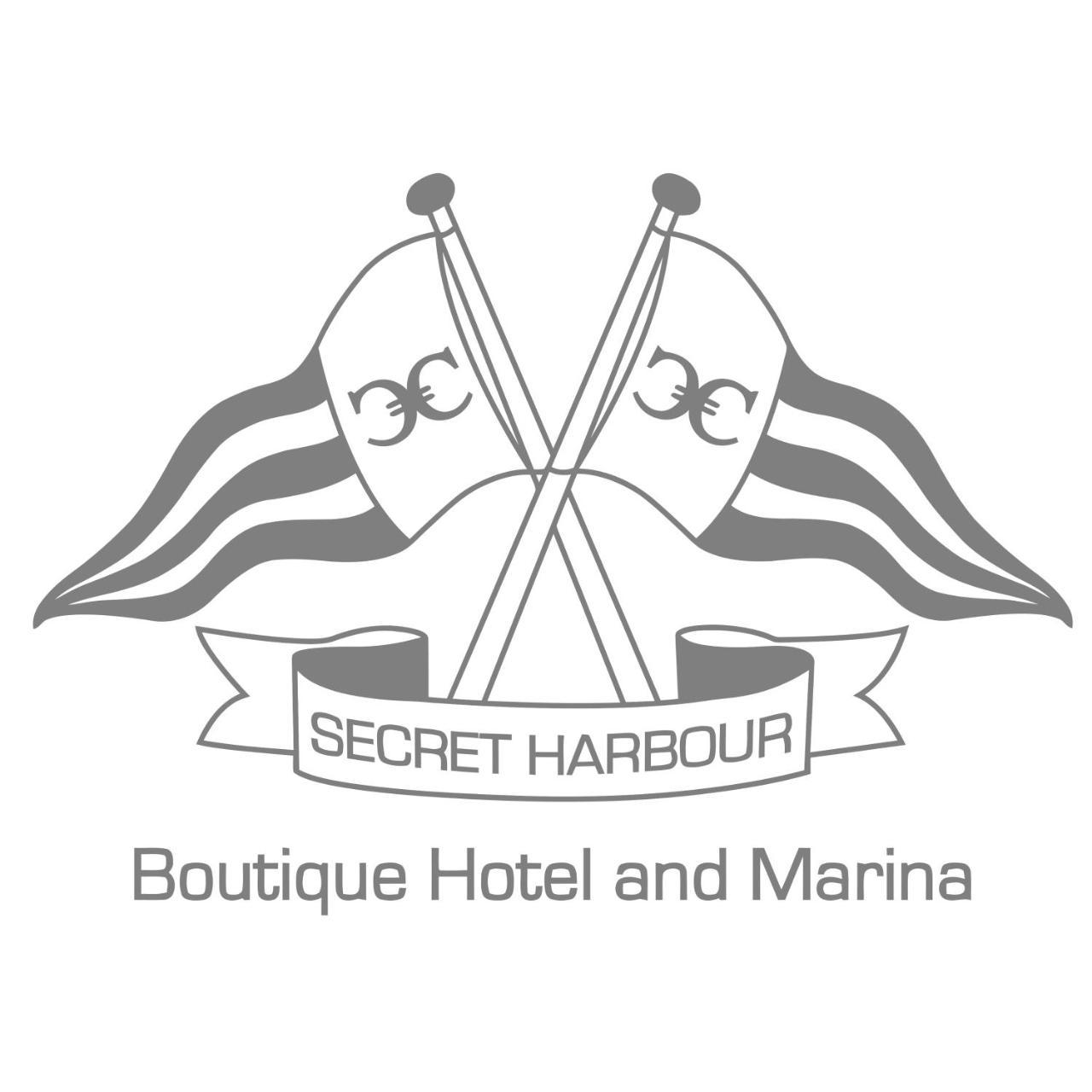 Secret Harbour Boutique Hotel And Marina Lance aux Epines Exterior photo